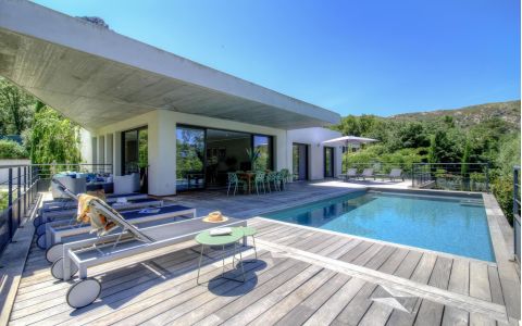 Villa Casa Vittoria for rent in Feliceto for holidays in Corsica.